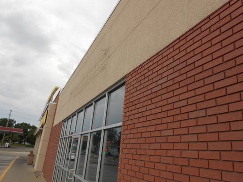 604 E Lincolnway, Morrison, IL 61270